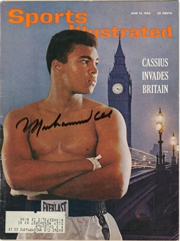 1963 Muhammad Ali Signed Sports Illustrated Magazine (Beckett)